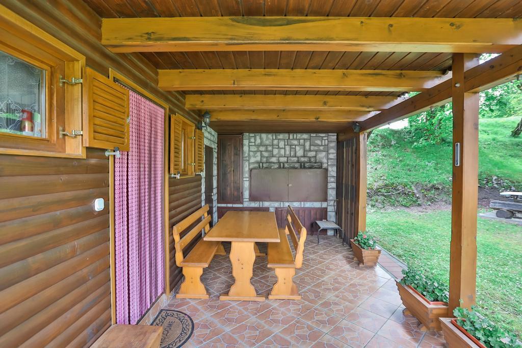 Holiday Home Trzan Josipdol Bagian luar foto