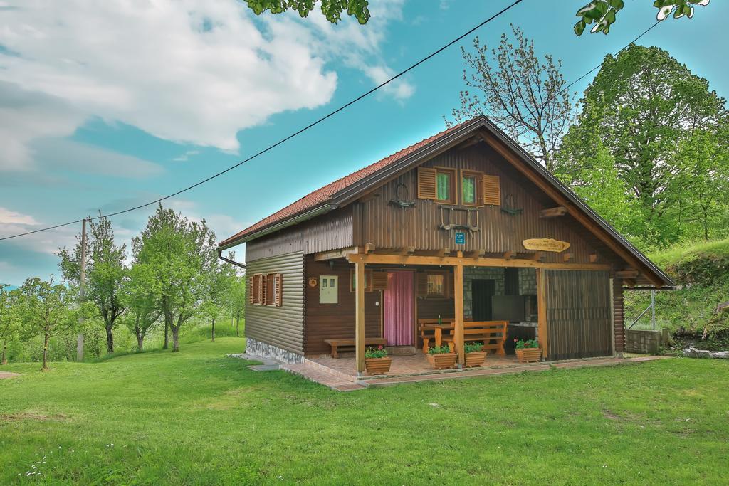 Holiday Home Trzan Josipdol Bagian luar foto