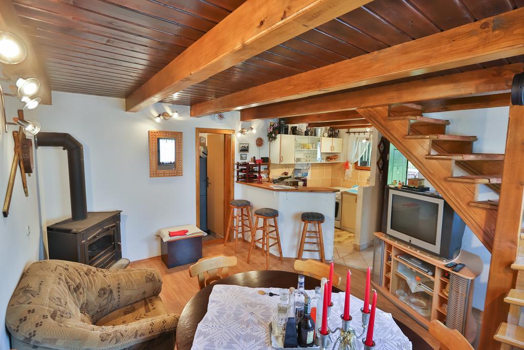 Holiday Home Trzan Josipdol Bagian luar foto